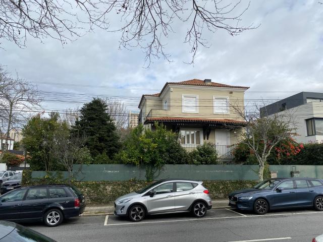 Casa alugar em Porto, Lordelo Do Ouro