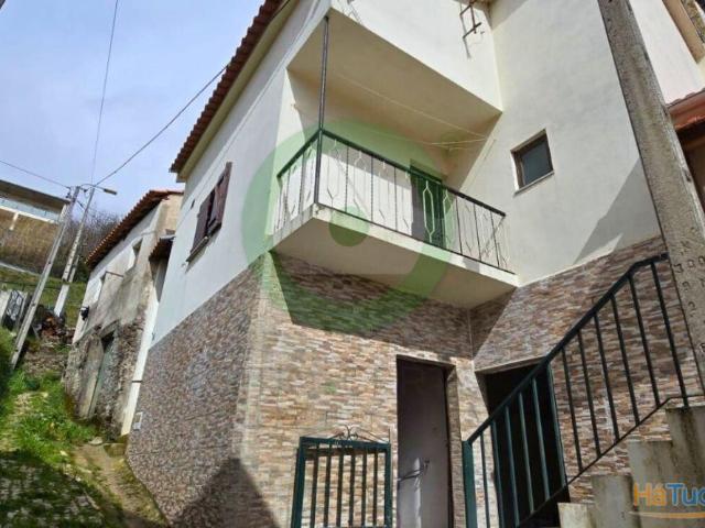 Casa venda em Edroso, Bragança