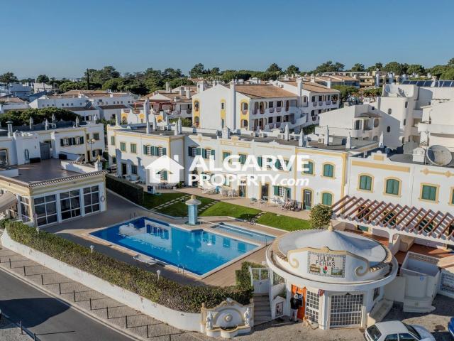 Vivenda venda em Quarteira, Loulé