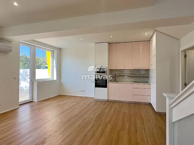 Apartamento venda em Colónia de Antero de Quental, Porto