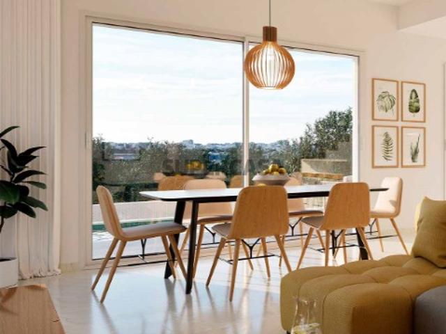 Casa venda em Estômbar, Faro