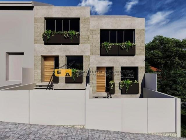 Casa venda em Gondivai, Porto