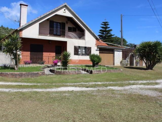 Casa venda em Porto De Mós, Leiria