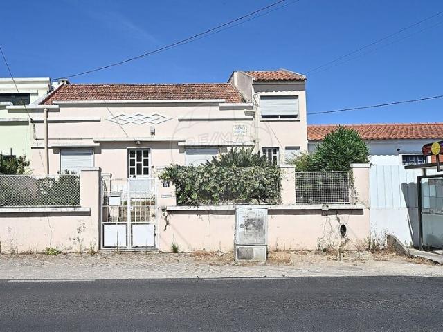 Casa venda em Santiago Dos Velhos, Lisboa