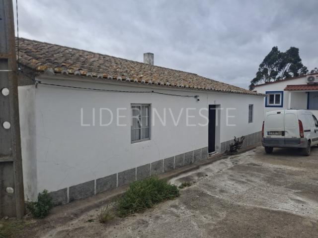 Casa venda em São João dos Caldeireiros, Beja