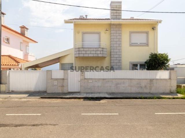 Casa venda em Escoura, Gondomar