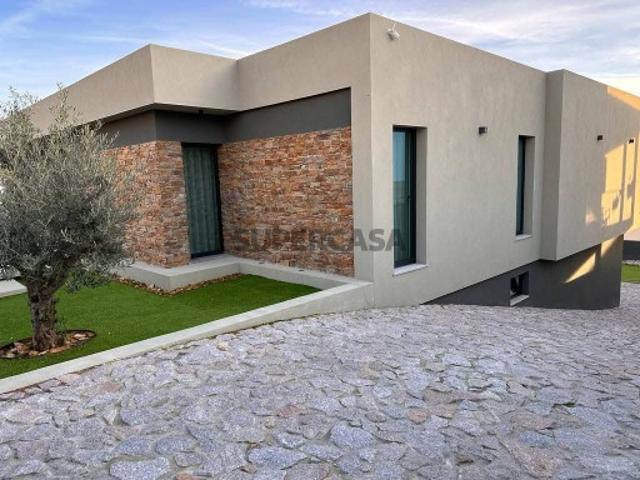 Casa venda em Chaves, Vila Real
