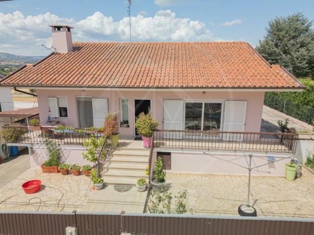 Casa venda em Chaves, Vila Real