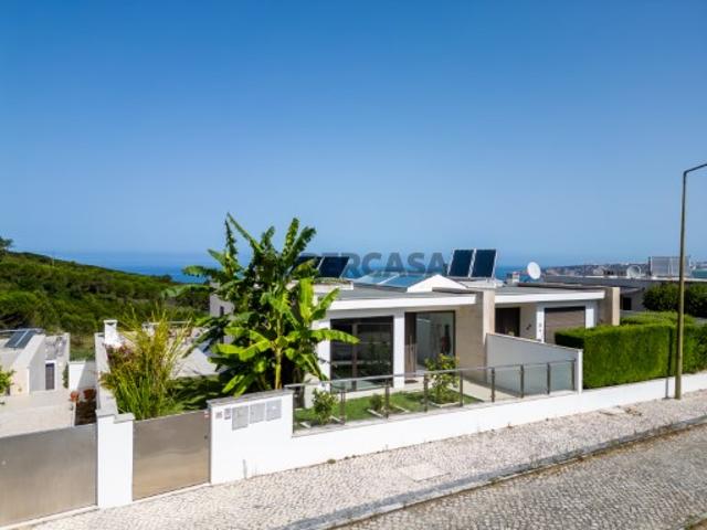 Casa venda em Pederneira, Leiria