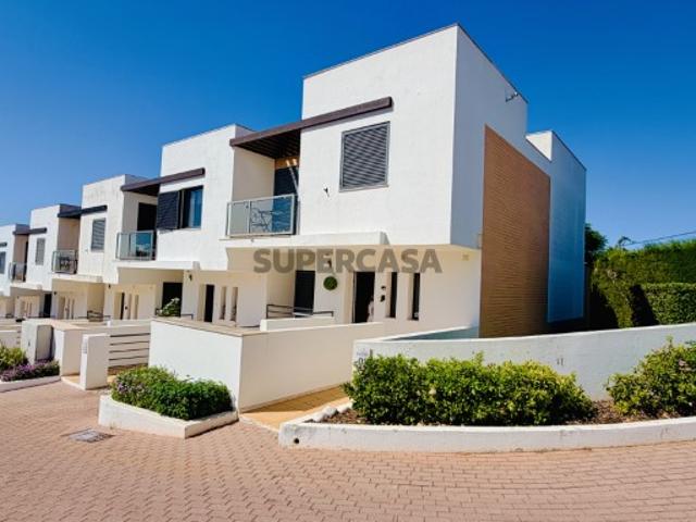 Casa venda em Albufeira e Olhos de Água, Albufeira