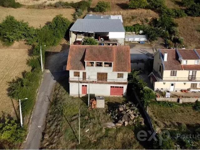 Casa venda em Lamas, Bragança