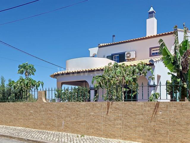 Vivenda venda em Carvoeiro, Faro
