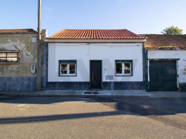 Casa venda em Cortiçóis, Almeirim