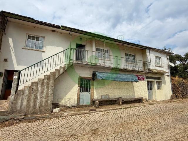 Casa venda em Travanca, Vinhais