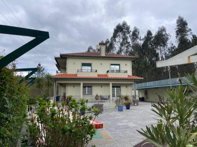 Casa venda em Rebordões, Boalhosa