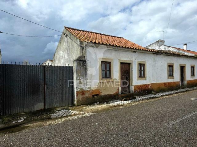 Casa venda em Rio Maior, Santarém