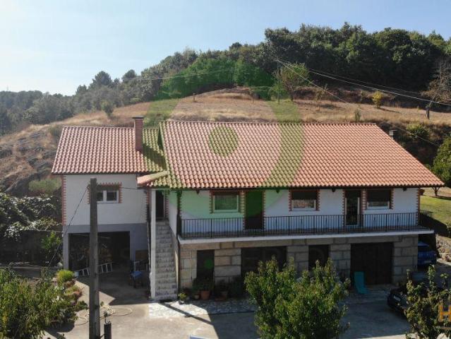 Casa venda em Argeriz, Vila Real