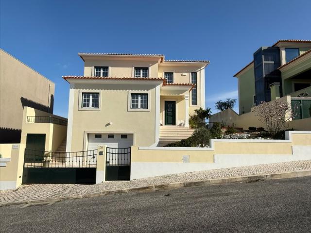 Casa venda em Varatojo, Torres Vedras