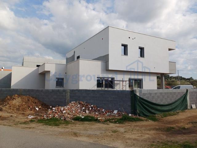 Casa venda em Batalha, Leiria