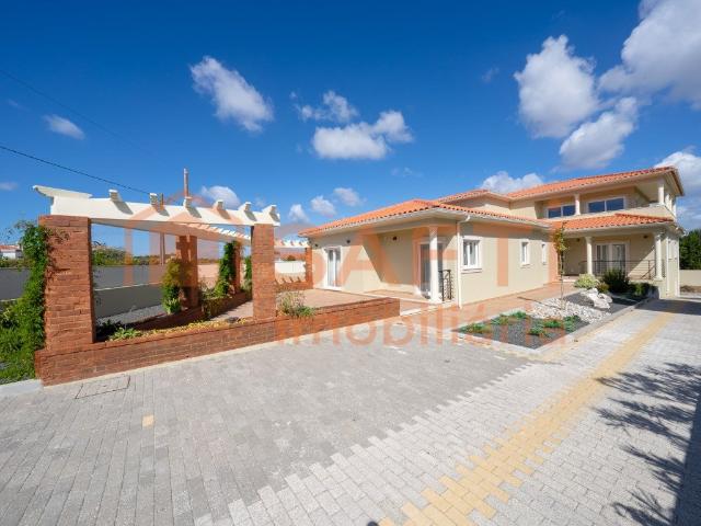 Vivenda venda em Marinha Grande, Leiria