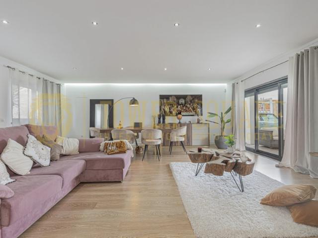 Casa venda em Santo António Da Charneca, Setúbal