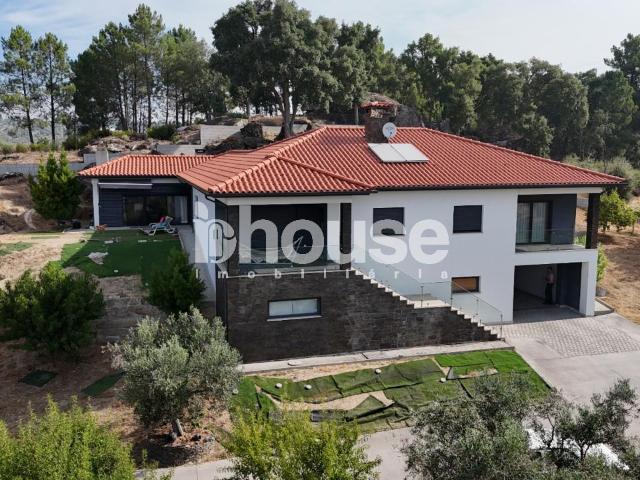 Casa venda em Argeriz, Vila Real
