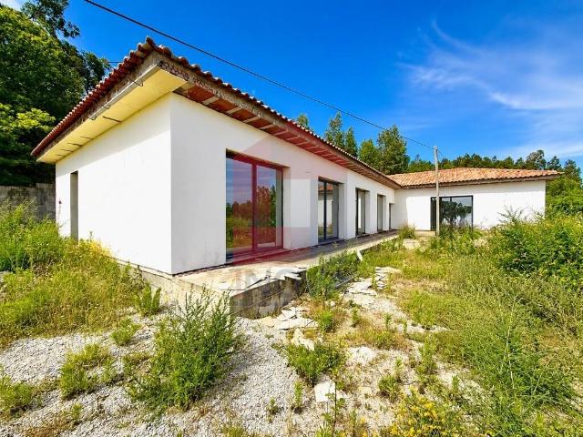 Casa venda em Ribeira do Neiva, Vila Verde