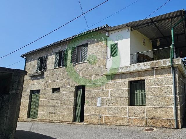 Casa venda em Argeriz, Vila Real