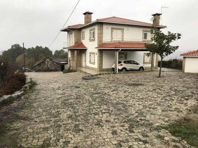 Casa venda em Tabuado, Porto