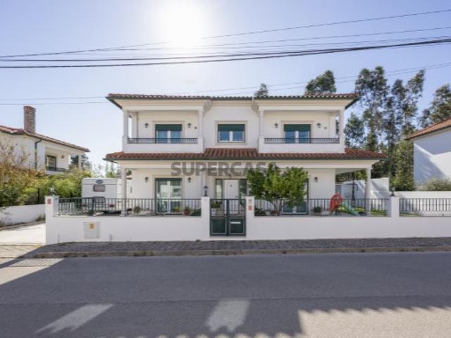 Casa venda em Parceiros e Azoia, Leiria