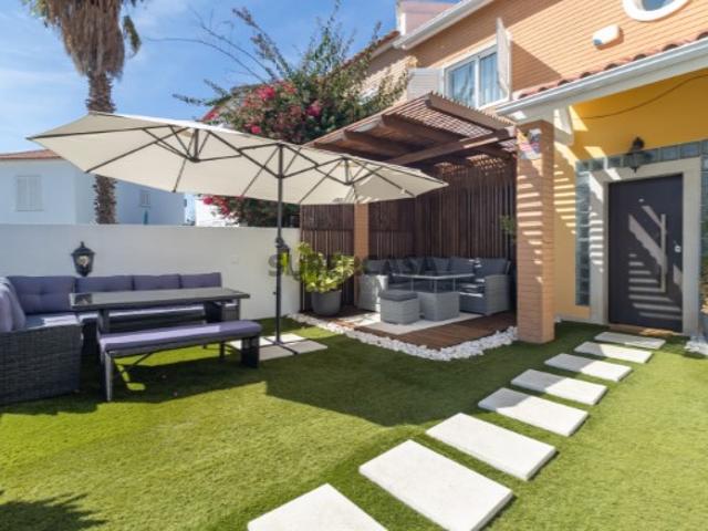 Casa venda em Palhais, Setúbal
