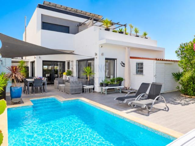 Casa venda em Pechão, Olhão