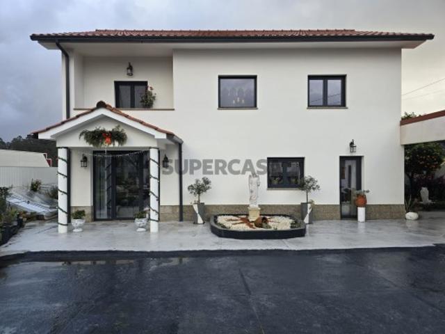 Casa venda em Arcos De Valdevez, Viana Do Castelo