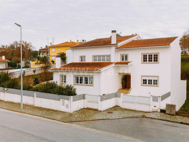 Vivenda venda em Nespreira de Mundão, Viseu