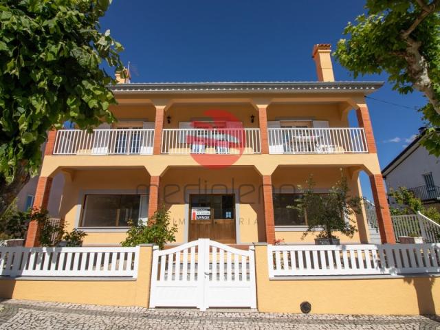 Casa venda em Guarda, Meda