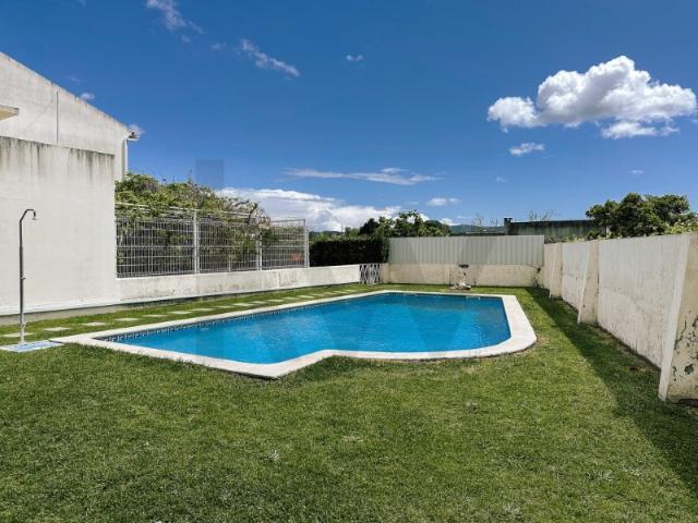 Casa venda em Azeitão (São Lourenço e São Simão), Setúbal