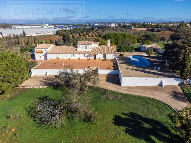 Vivenda venda em Quinta dos Álamos, Albufeira