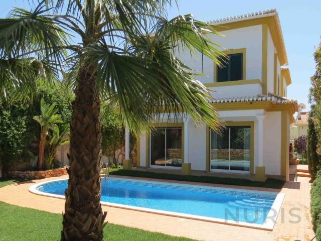 Vivenda venda em Praia de Alvor, Portimão