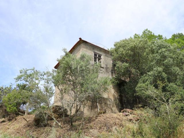 Casa venda em Torna-o-Rego, Baião