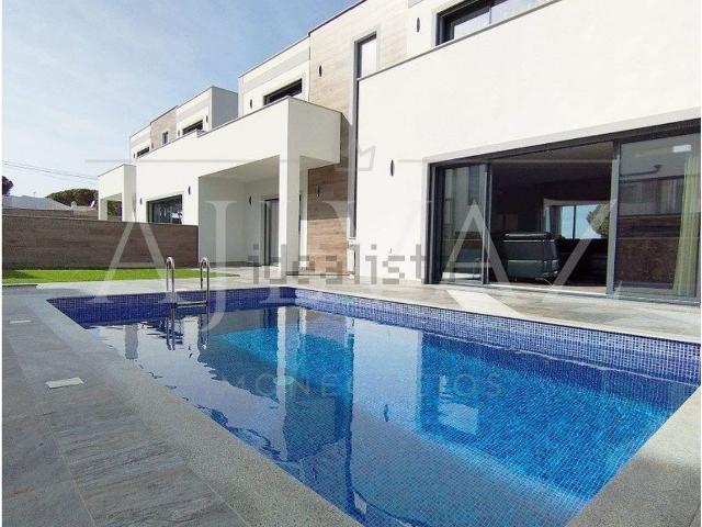 Casa venda em Albufeira e Olhos de Água, Albufeira