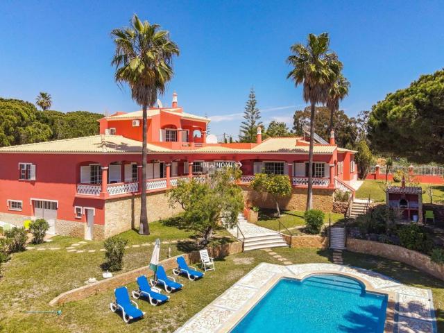 Casa venda em Albufeira e Olhos de Água, Albufeira
