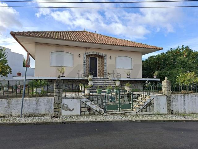 Casa venda em Casal das Oliveiras, Chamusca