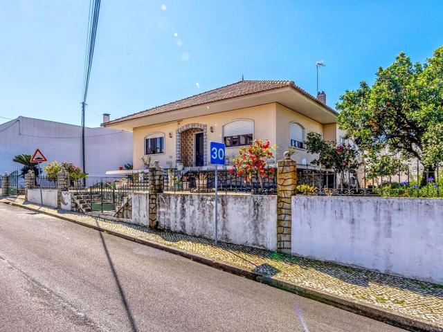 Casa venda em Casal das Oliveiras, Chamusca