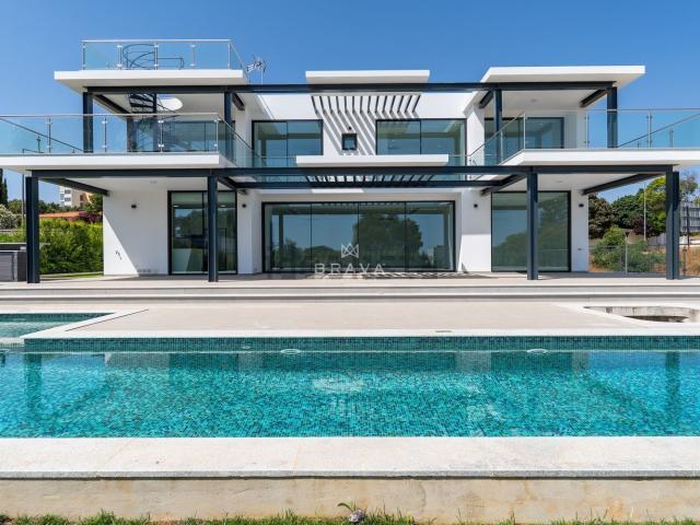 Casa venda em Albufeira e Olhos de Água, Albufeira