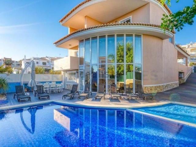 Casa venda em Albufeira e Olhos de Água, Albufeira