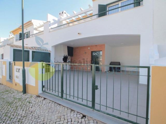 Casa venda em Albufeira e Olhos de Água, Albufeira