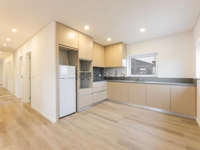 Casa venda em Gavião, Braga