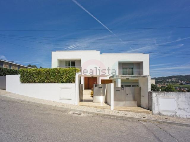 Casa venda em Gavião, Braga