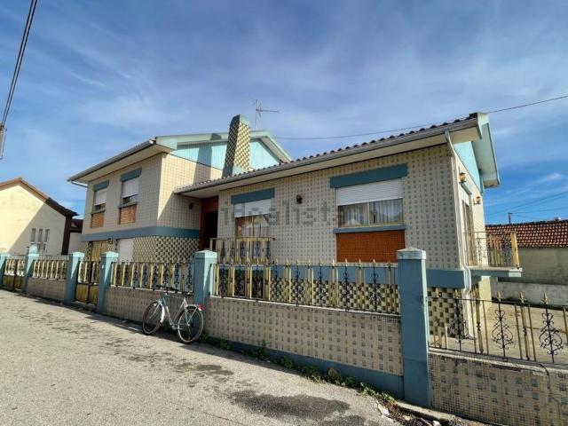 Casa venda em Veiros, Estarreja