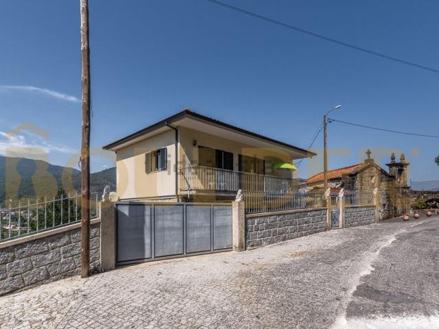 Casa venda em Póvoa De Lanhoso, Braga